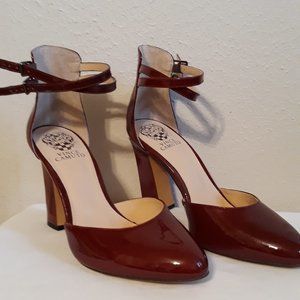 Vince Camuto Size 10M, Burgundy Dress Shoe/Pump